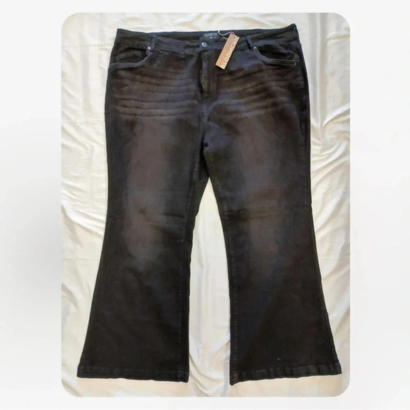 Bloomchic Black Flare Leg High Rise Full Length Jeans Size 26 - Picture 7 of 12